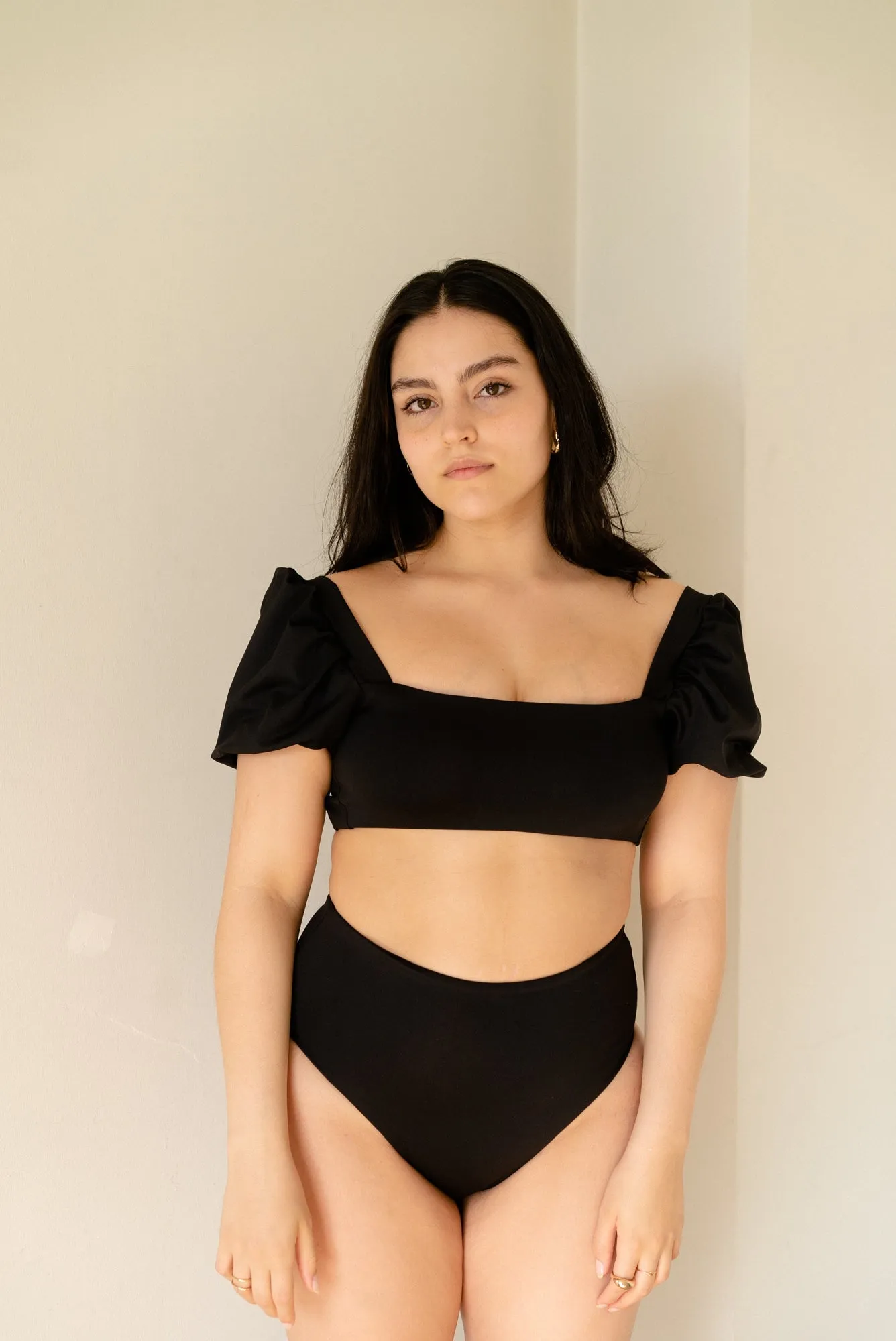 The 1813 Puff Shoulder Top - Matte Black